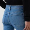 Capri-Jeans med lav midje