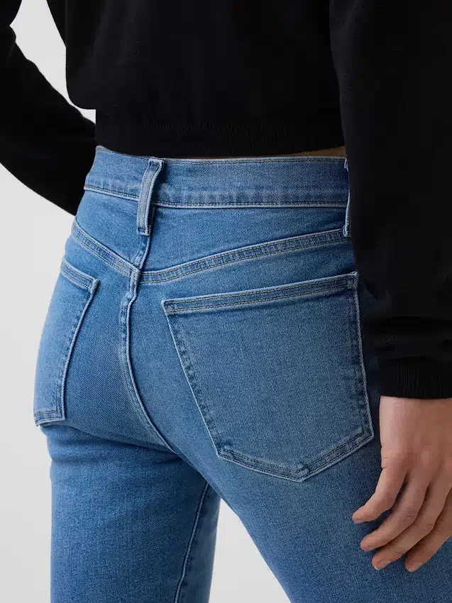 Capri-Jeans med lav midje
