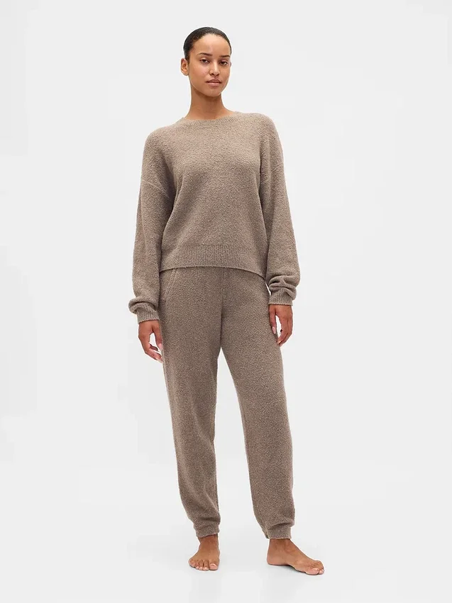 CashSoft bouclé-strikkede gensere med joggebukser