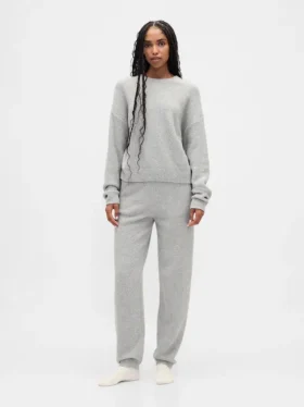 CashSoft bouclé-strikkede gensere med joggebukser