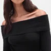 CashSoft elastisk midi-strikkekjole med bare skuldre