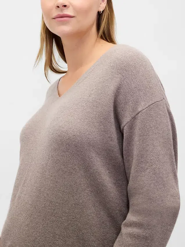 CashSoft-genser med V-hals for gravide