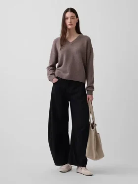 CashSoft oversized genser med V-hals