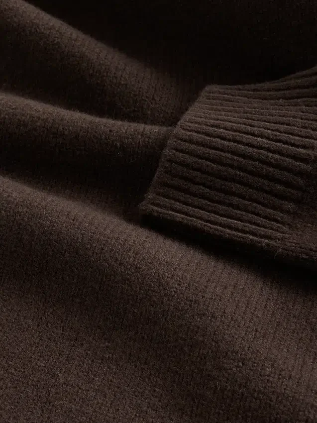 CashSoft oversized genser med V-hals