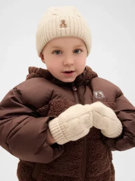 CashSoft-sett med strikket lue og votter for Baby og Småbarn
