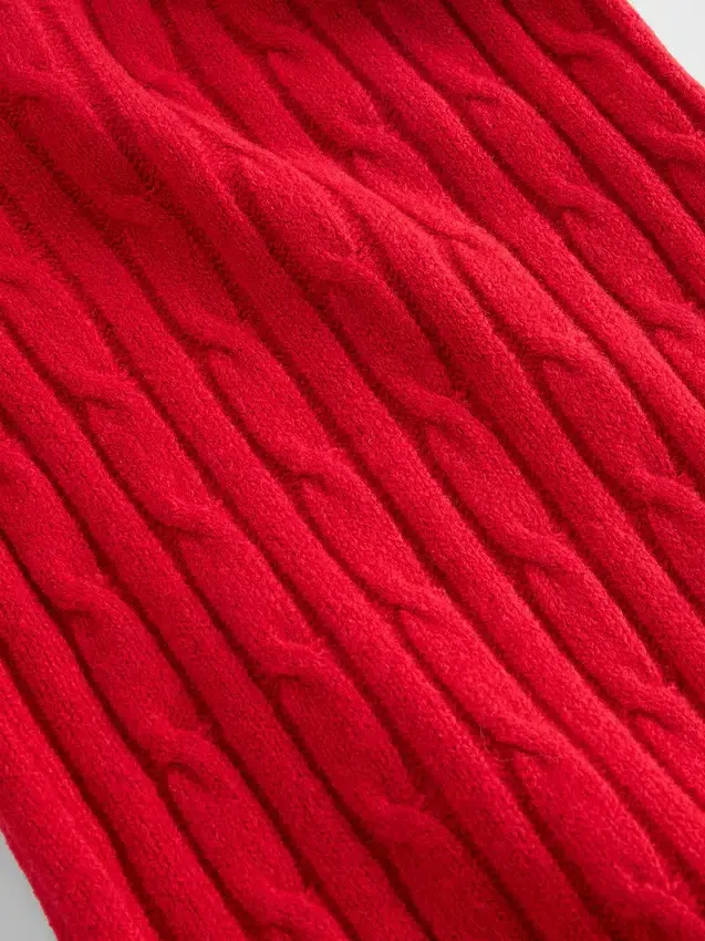CashSoft-strikkgensere med kabelmønster
