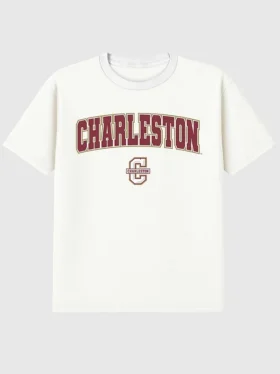 College of Charleston Arch Logo som sekundær grafikk på T-skjorte