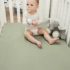 Comfy Cubs muslin-laken til barneseng