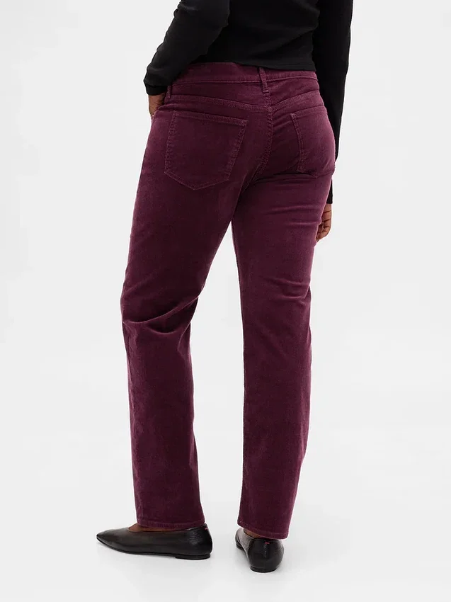 Corduroy-bukser med lav midje i 90-tallsstil, slank og rett passform