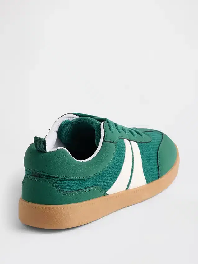 Corduroy-joggesko for barn