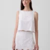 Crop-tanktop med hullmønster