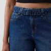 Culotte-jeans med høy midje og belte