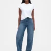Curvy High Rise Barrel-Jeans