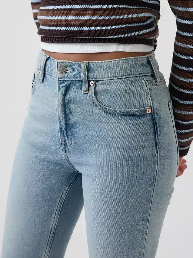 Curvy høyt liv '90-talls slanke, rette Jeans