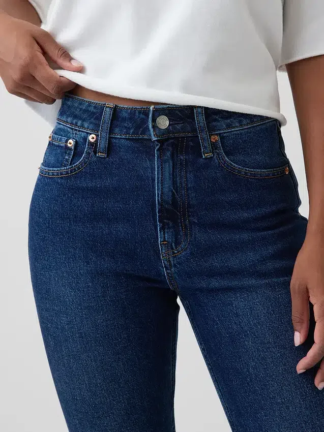 Curvy høyt liv '90-talls slanke, rette Jeans