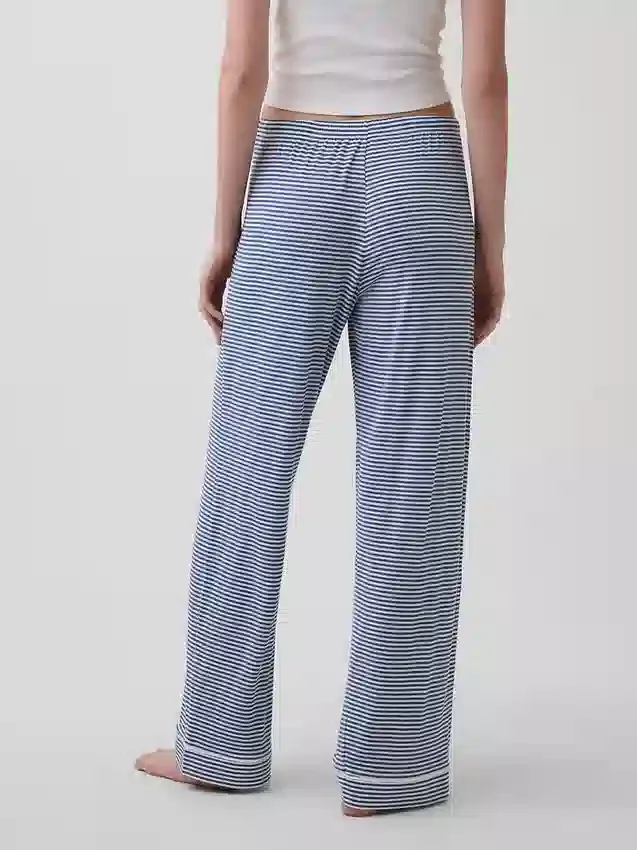 De mykeste pyjamasbukserne i modal