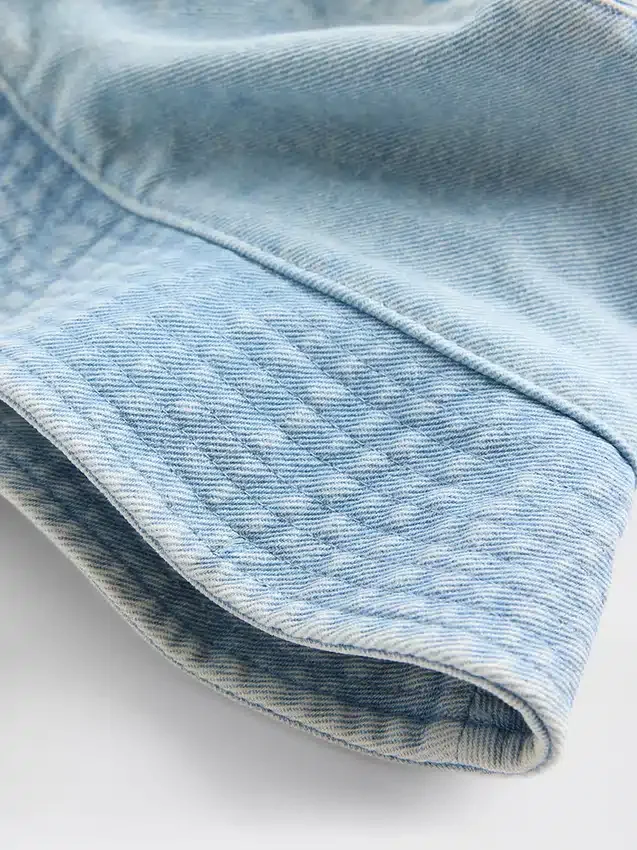 Denim-bøttehatt