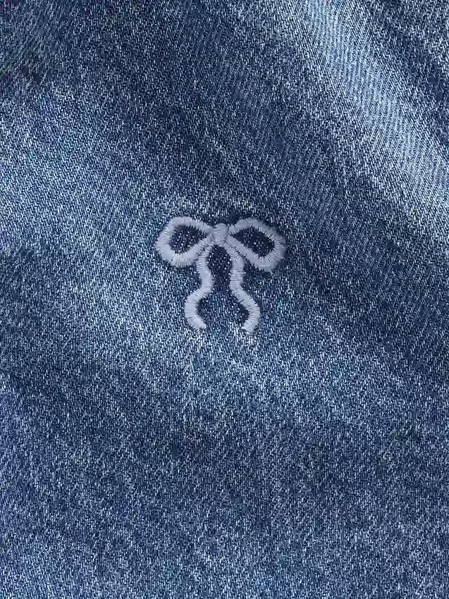 Denimjakke med påsydde lommer for barn