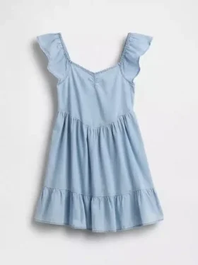 Denimkjole med flutter-ermer og sweetheart-utringning