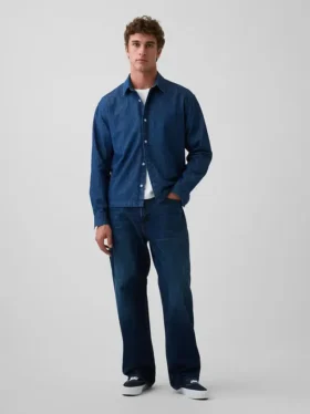 Denimskjorte med avslappet, rett kant