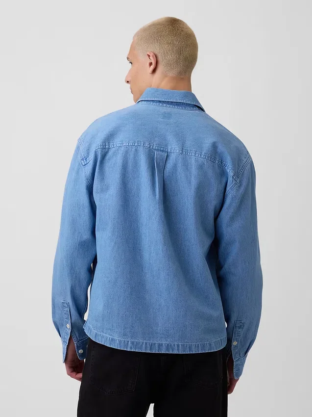 Denimskjorte med avslappet, rett kant