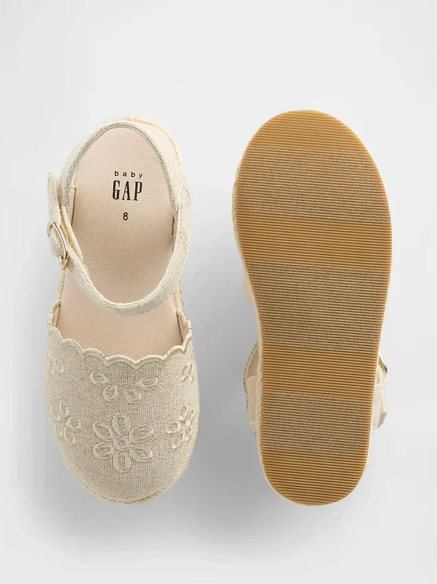 Espadrille-sandaler for småbarn