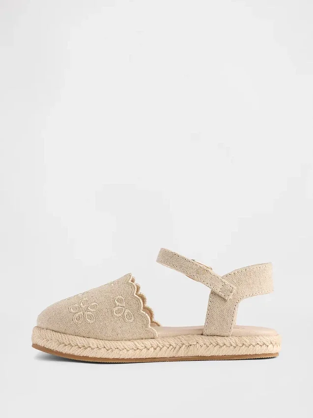 Espadrille-sandaler for småbarn