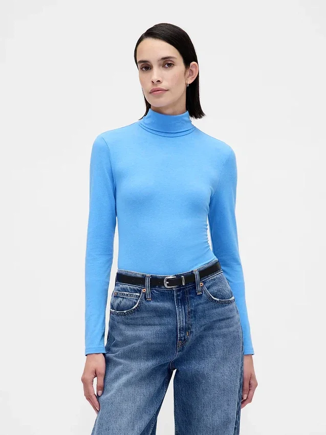 Fjærlett turtleneck