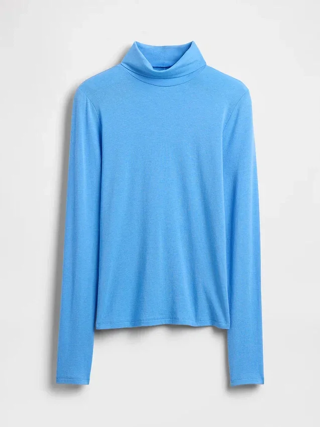 Fjærlett turtleneck