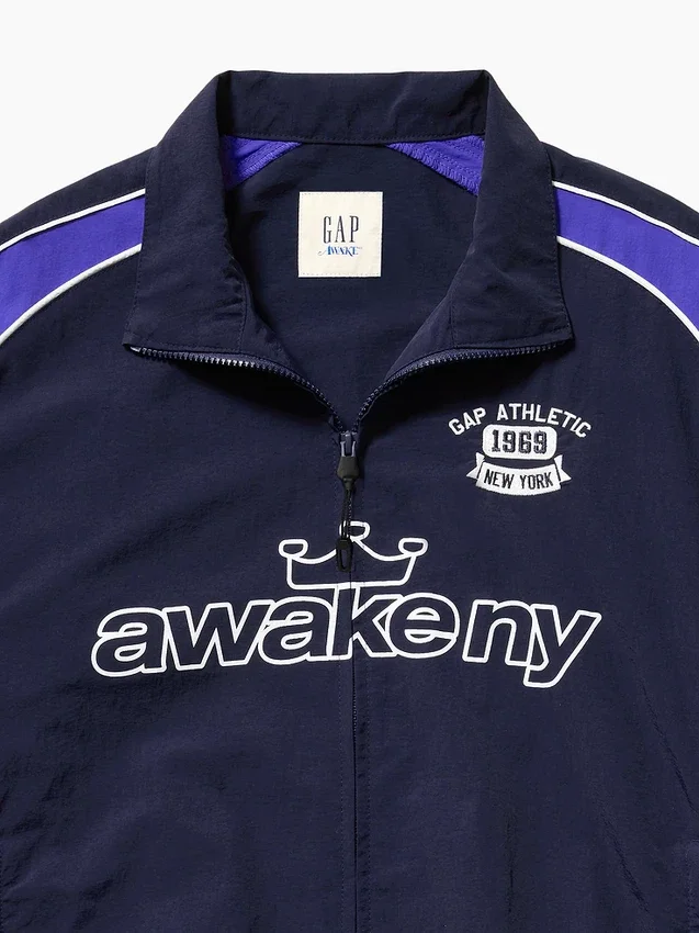 GAP × Awake Ny resirkulert oversized treningsjakke