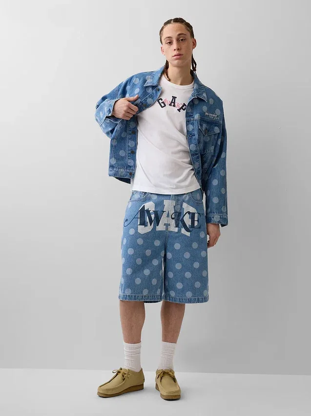 Gap × Awake Ny T-skjorte med avslappet logo