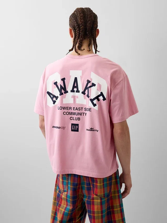 Gap × Awake Ny T-skjorte med avslappet logo