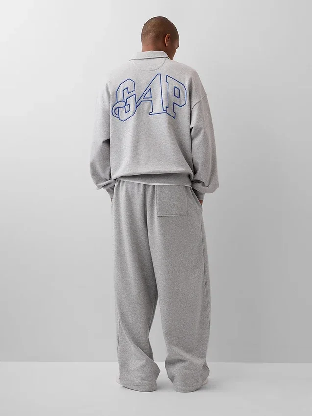 GAP × Awake Ny tykk, oversized genser med kvart glidelås