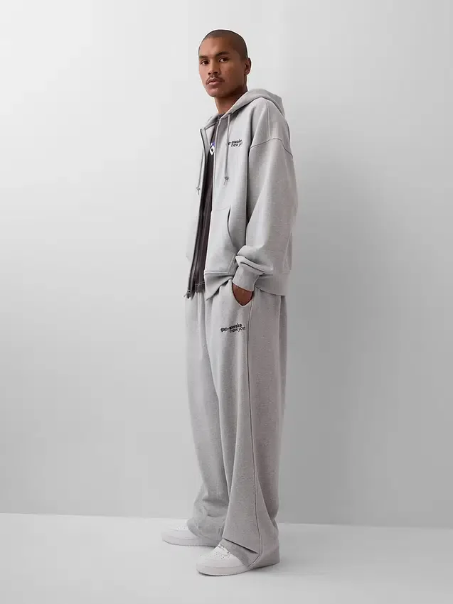 GAP × Awake NY tykk, oversized hettegenser med logo og glidelås