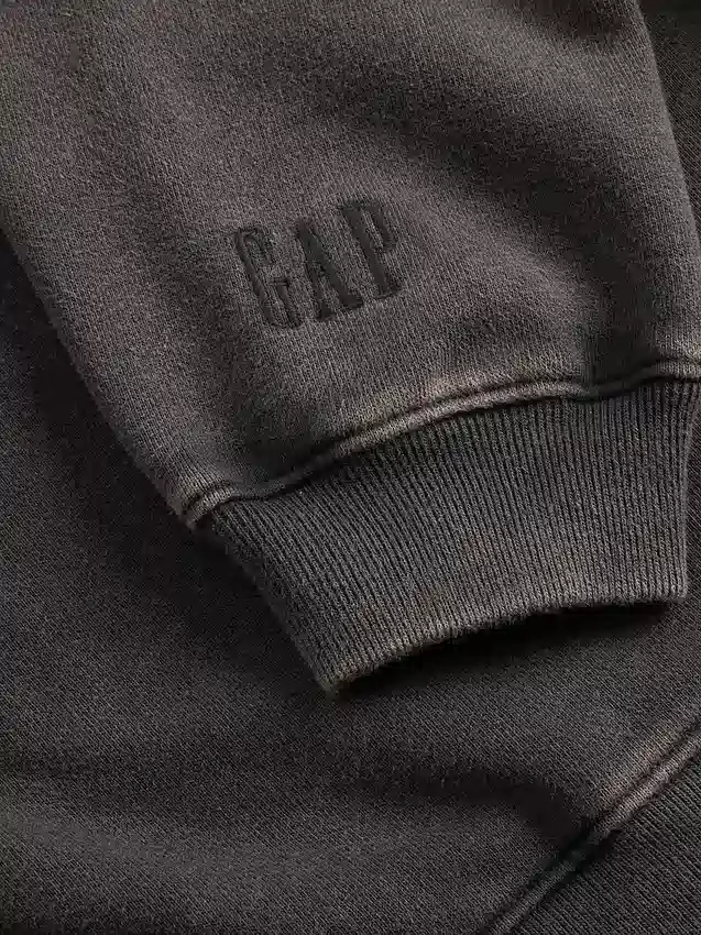 GAP × Disney Tim Burtons «The Nightmare Before Christmas» tykk sweatshirt med hodeskalle