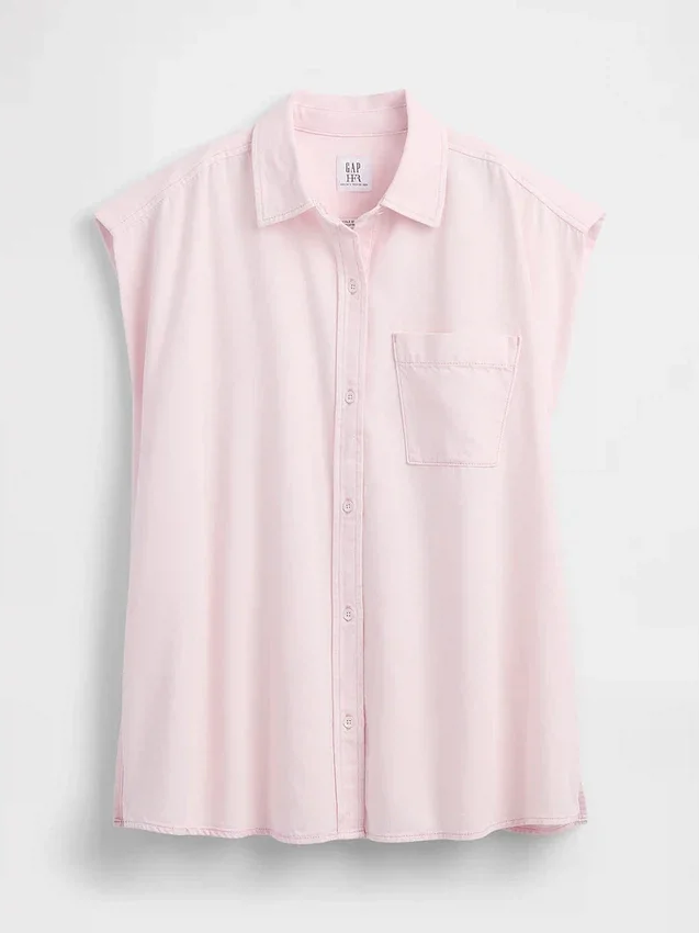 Gap × Hfr Ultrasoft Denim-skjorte med brede skuldre fra Nicole Benefield Portfolio