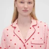 GAP × Summer Fridays avslappet pyjamaskjorte i flanell med hjerter