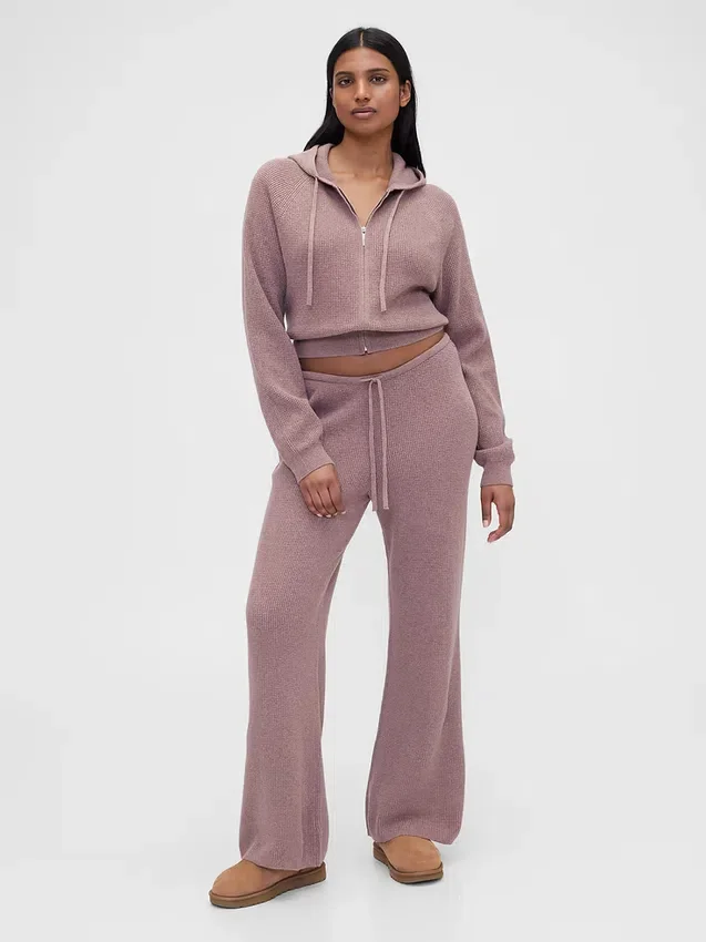 GAP × Summer Fridays CashSoft vaffelstrikket kort hettegenser