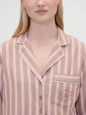 GAP × Summer Fridays pyjamaskjorte i avslappet flanell med striper