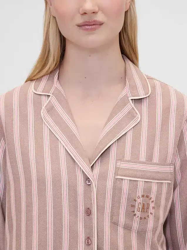 GAP × Summer Fridays pyjamaskjorte i avslappet flanell med striper
