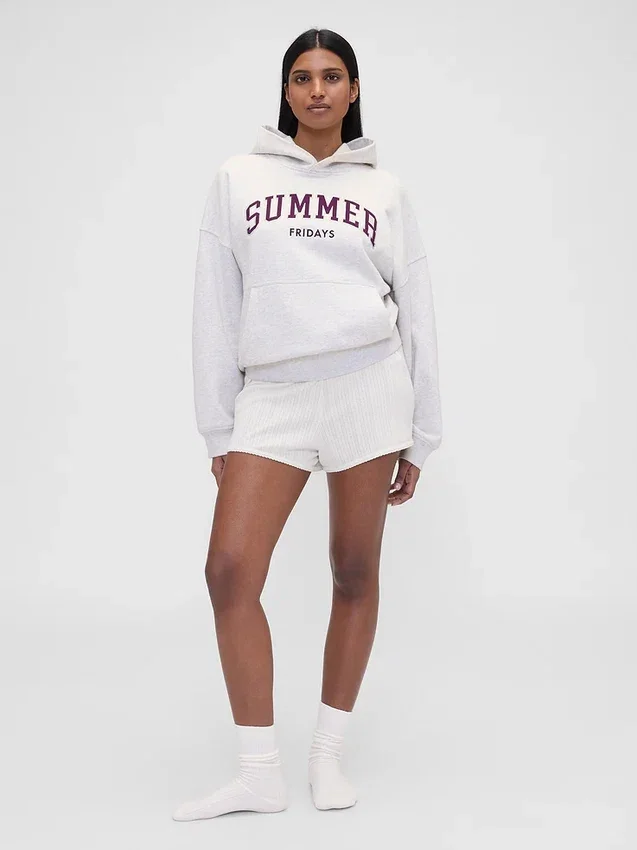 GAP × Summer Fridays Tung, oversized hettegenser med logo