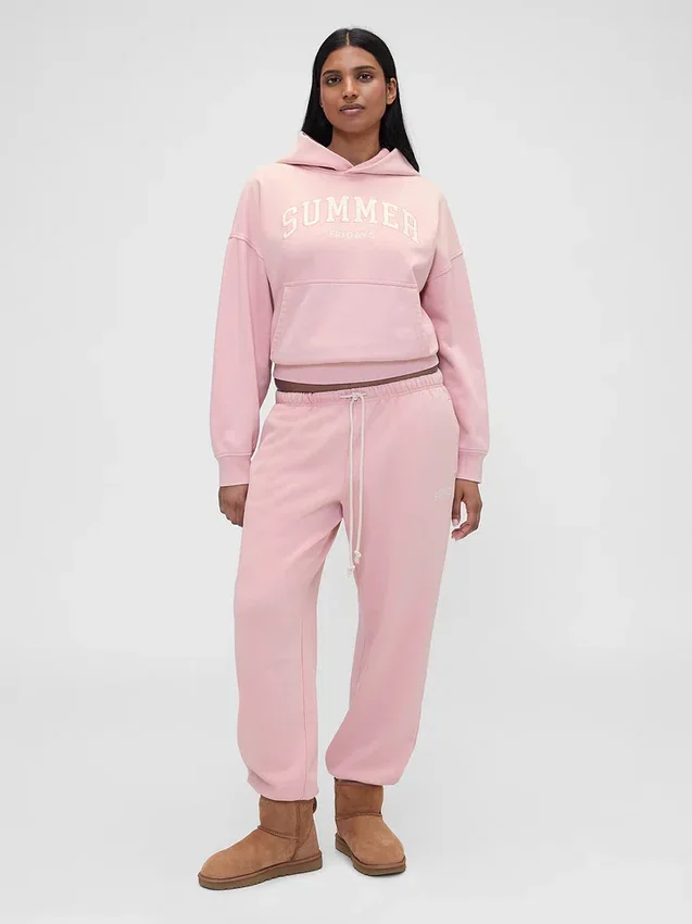GAP × Summer Fridays Tung, oversized hettegenser med logo