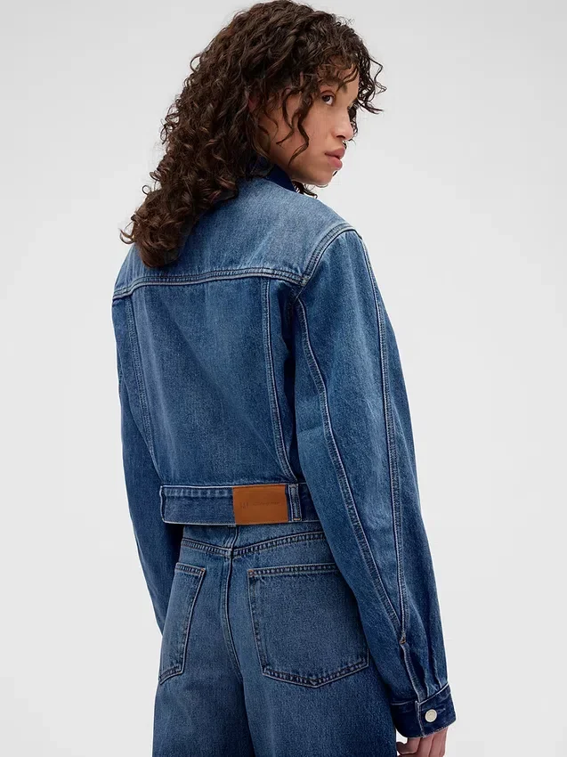 GAP × Victoria Beckham avslappet, kort denimjakke