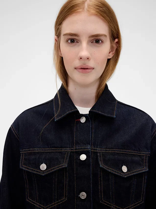 GAP × Victoria Beckham avslappet, kort denimjakke