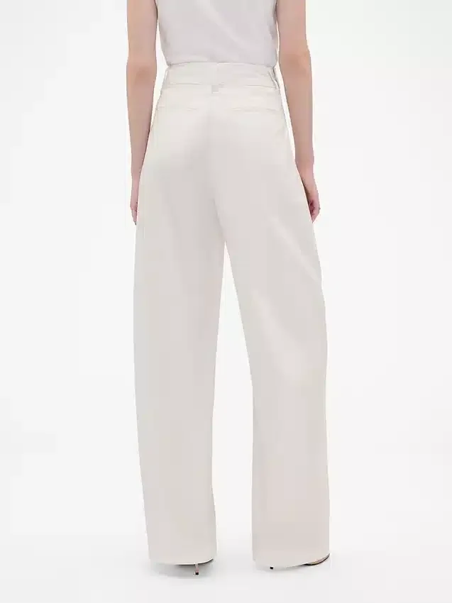 GAP × Victoria Beckham høyt sittende plisserte bukser med buet snitt