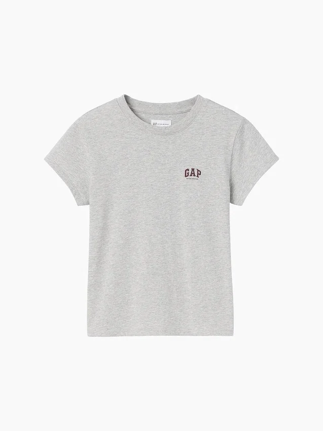 Gap × Victoria Beckham T-skjorte i økologisk bomull med logo