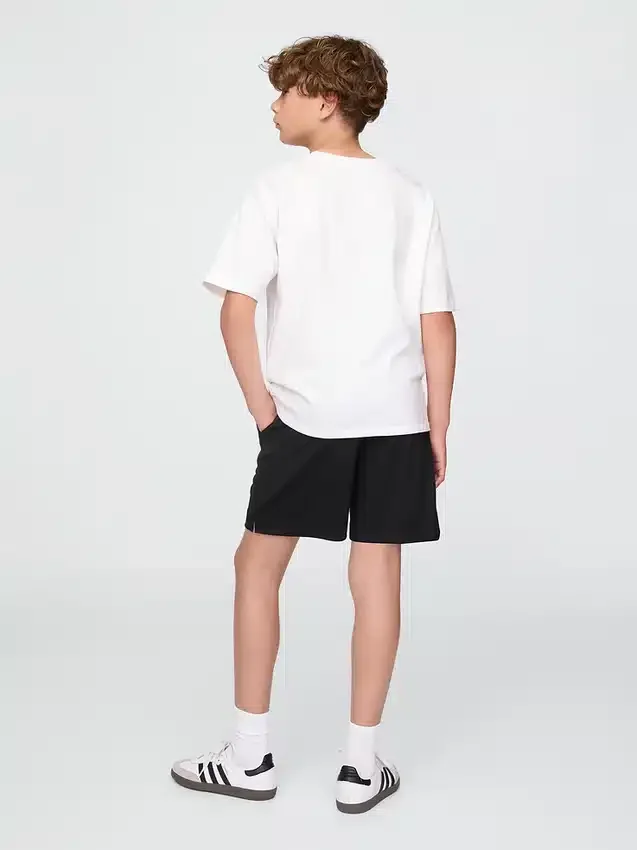 GapFit 6" resirkulerte mesh-shorts for barn