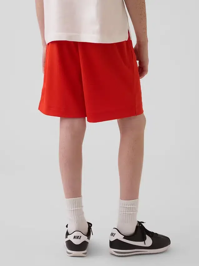 GapFit 6" resirkulerte mesh-shorts for barn