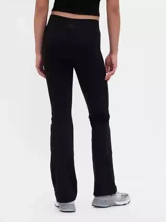 GapFit Mid Rise Power Boot-leggings