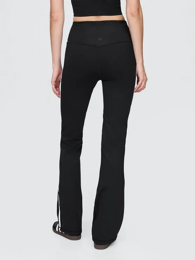 GapFit Sky High Rise Power Flare-leggings